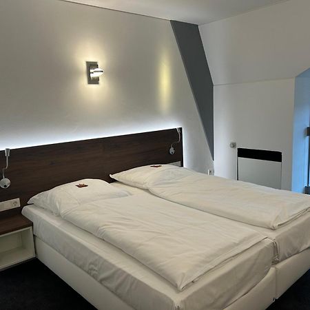 Schlosshotel Вейлбург Екстериор снимка